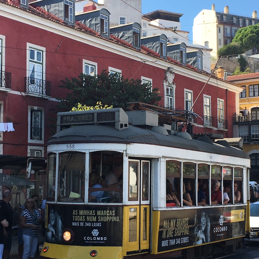 Lisbonne tramway photo