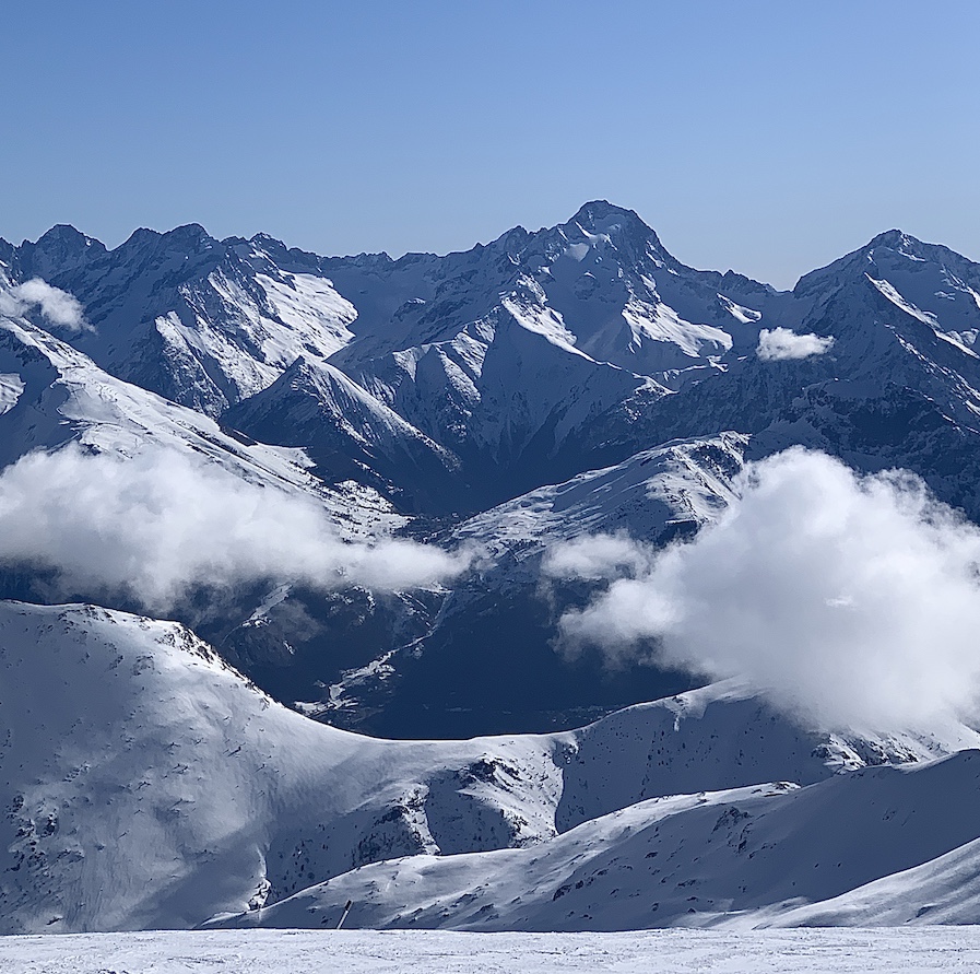 ski Alpe d'Huez glacier