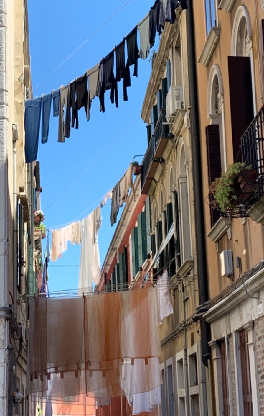 Venise linge fenêtres 