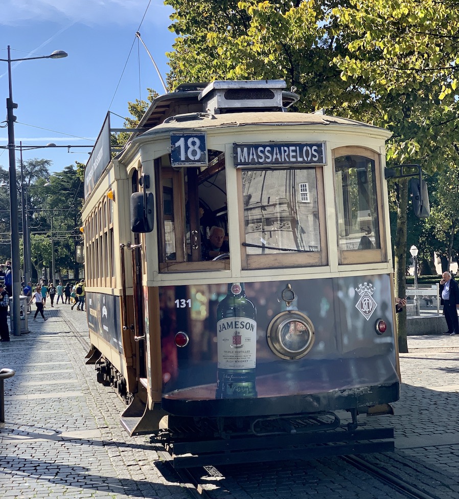 porto authentique tram