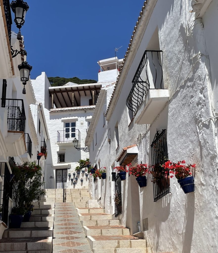 Mijas matin rouge bonheur