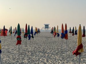 sable Deauville parasols