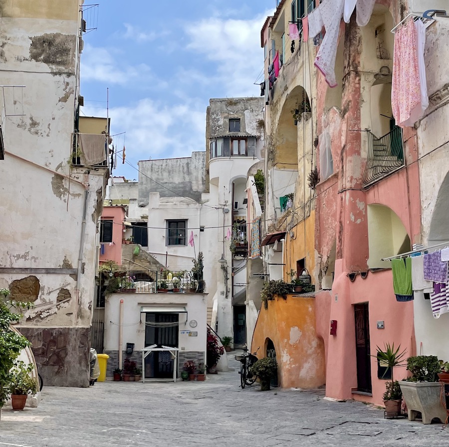 maisons Italie couleurs linge