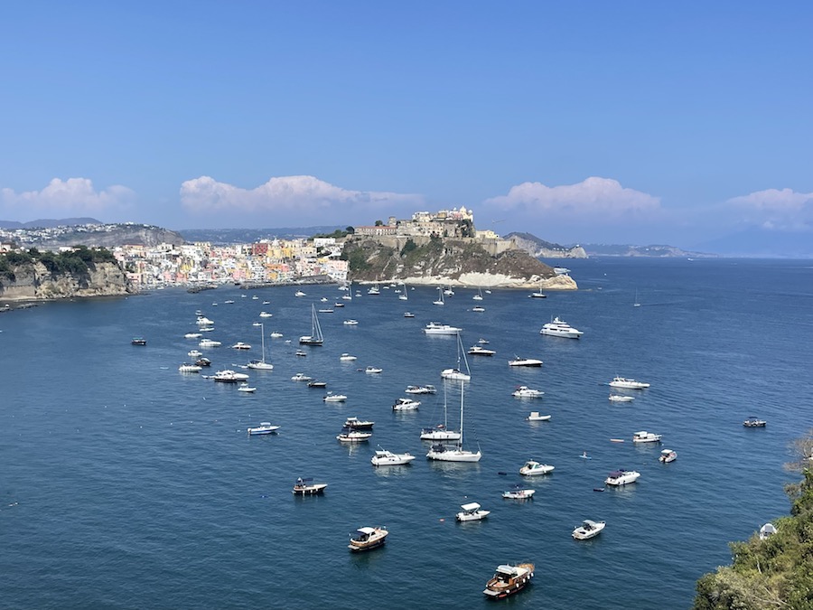 vue Procida maisons couleurs