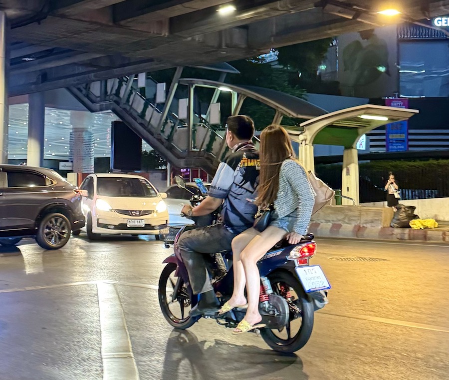 Bangkok nuit sortir ambiance adresses