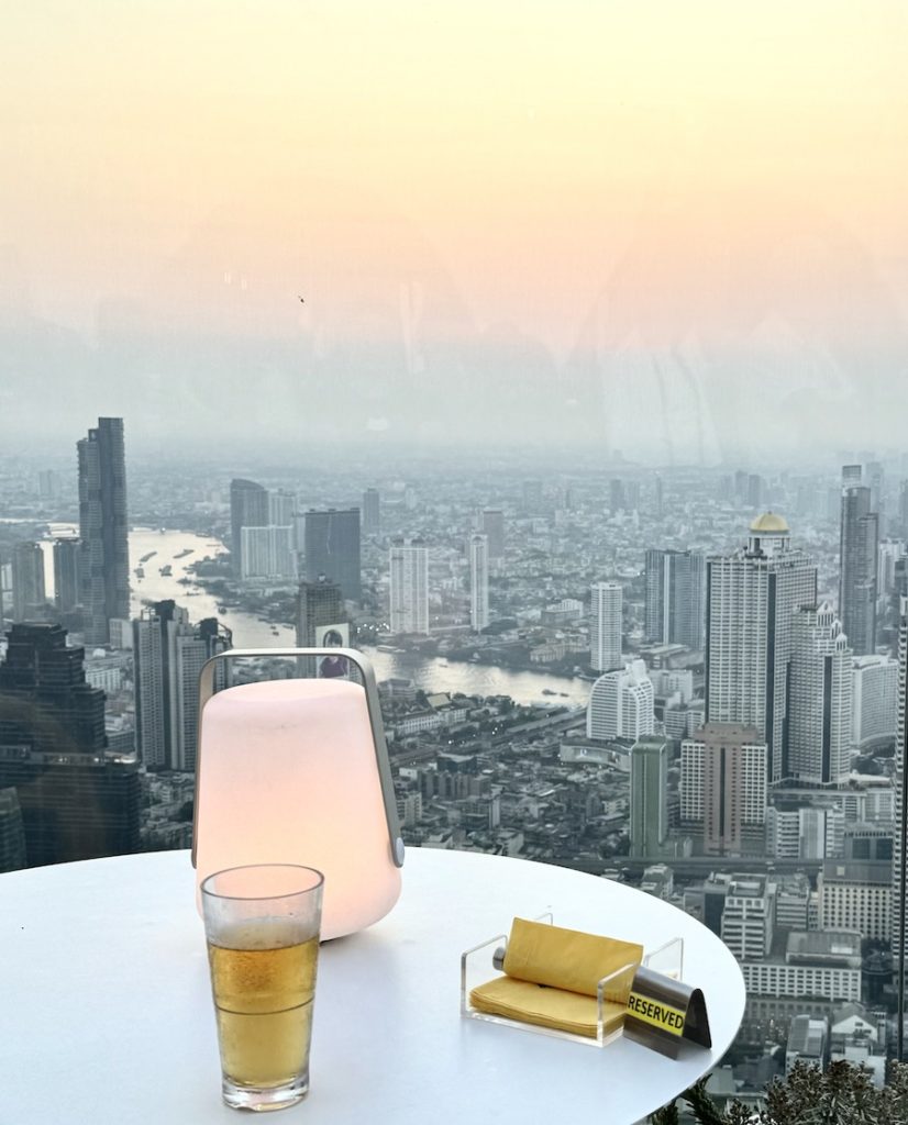 sunset Bangkok rooftop vue